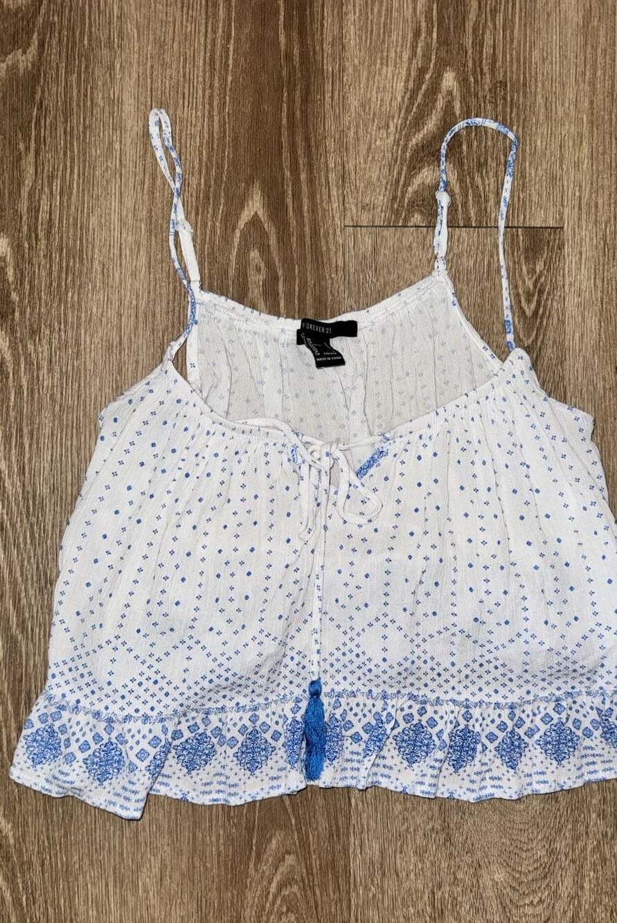 Forever 21 Cami Top Size L White Blue Tile Print Boho Peasant